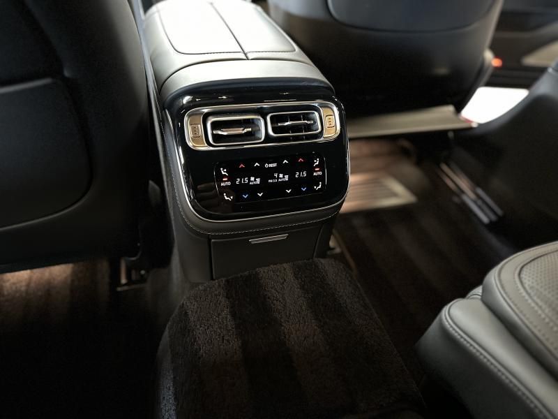 Mercedes-Benz S 63 AMG - Samsaru's Car Outlet