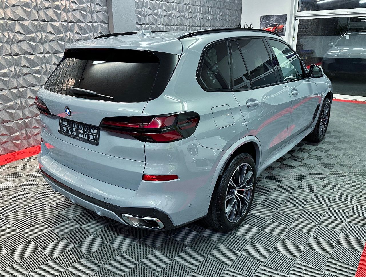 BMW X5 30d xDrive M Sport,Luftfa.,7Si.,Panorama,AHK