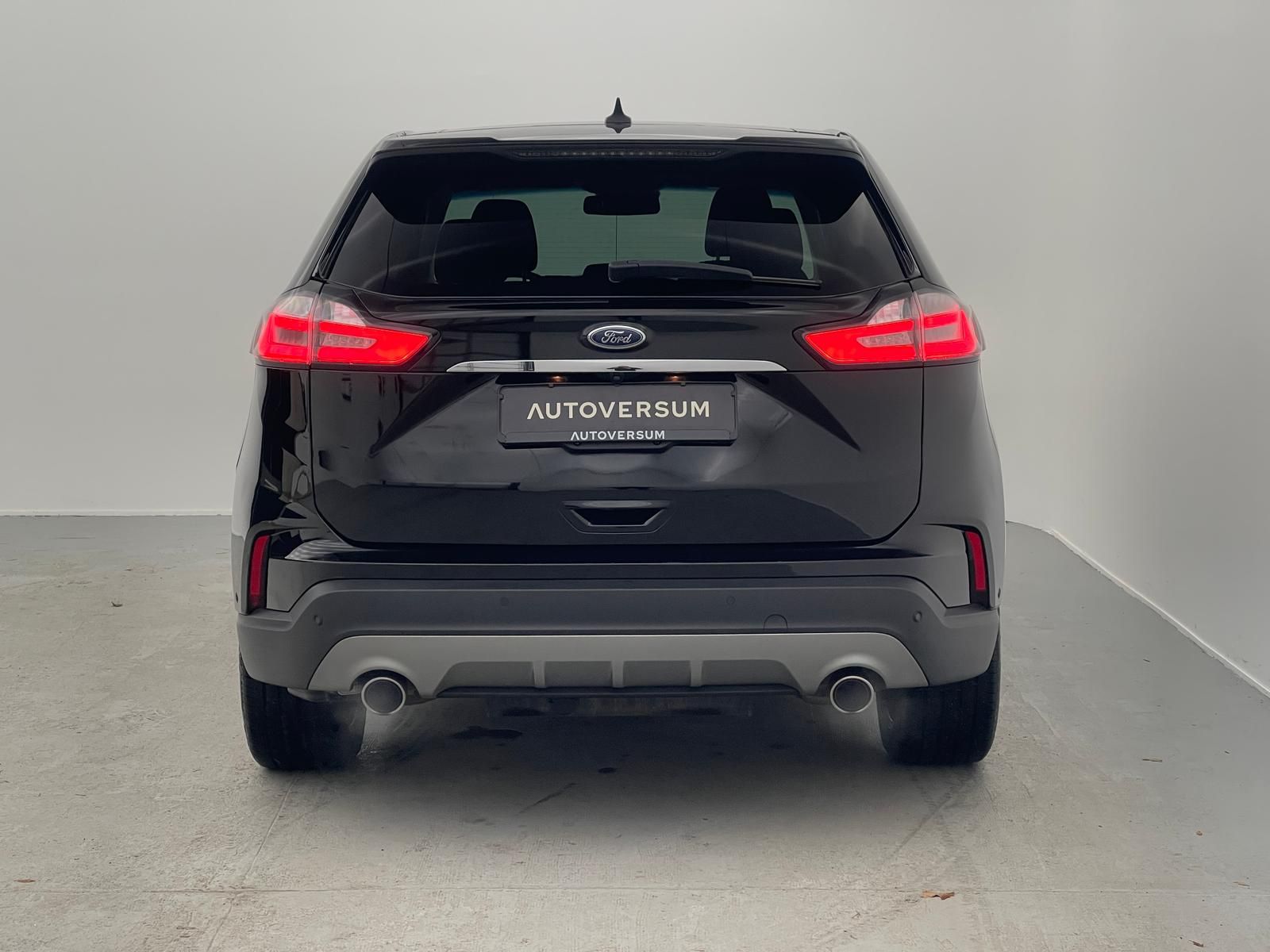 Ford Edge Titanium 4x2 *KAM*AHK*MATRIX*PANO*ACC*B&O*