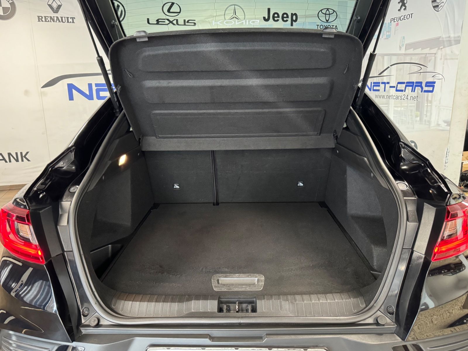 Renault Arkana Mild Hybrid R.S. Line - Samsaru's Car Outlet