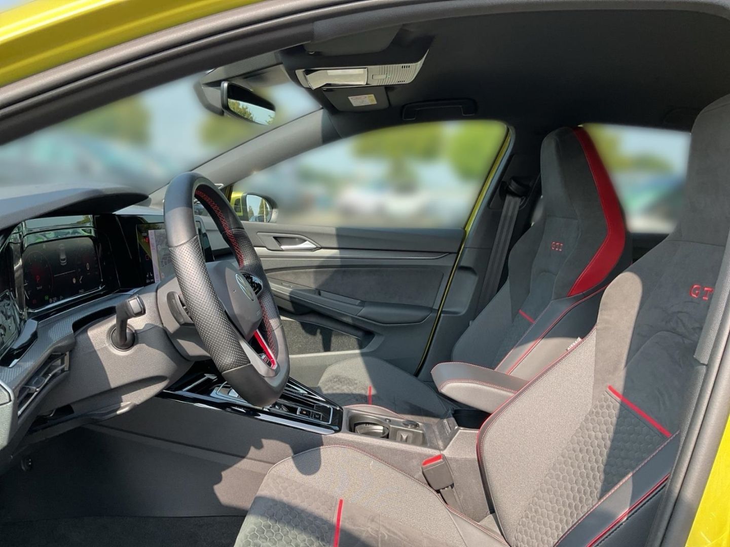 Volkswagen Golf 8 VIII Clubsport 2.0 TSI - Samsaru's Car Outlet