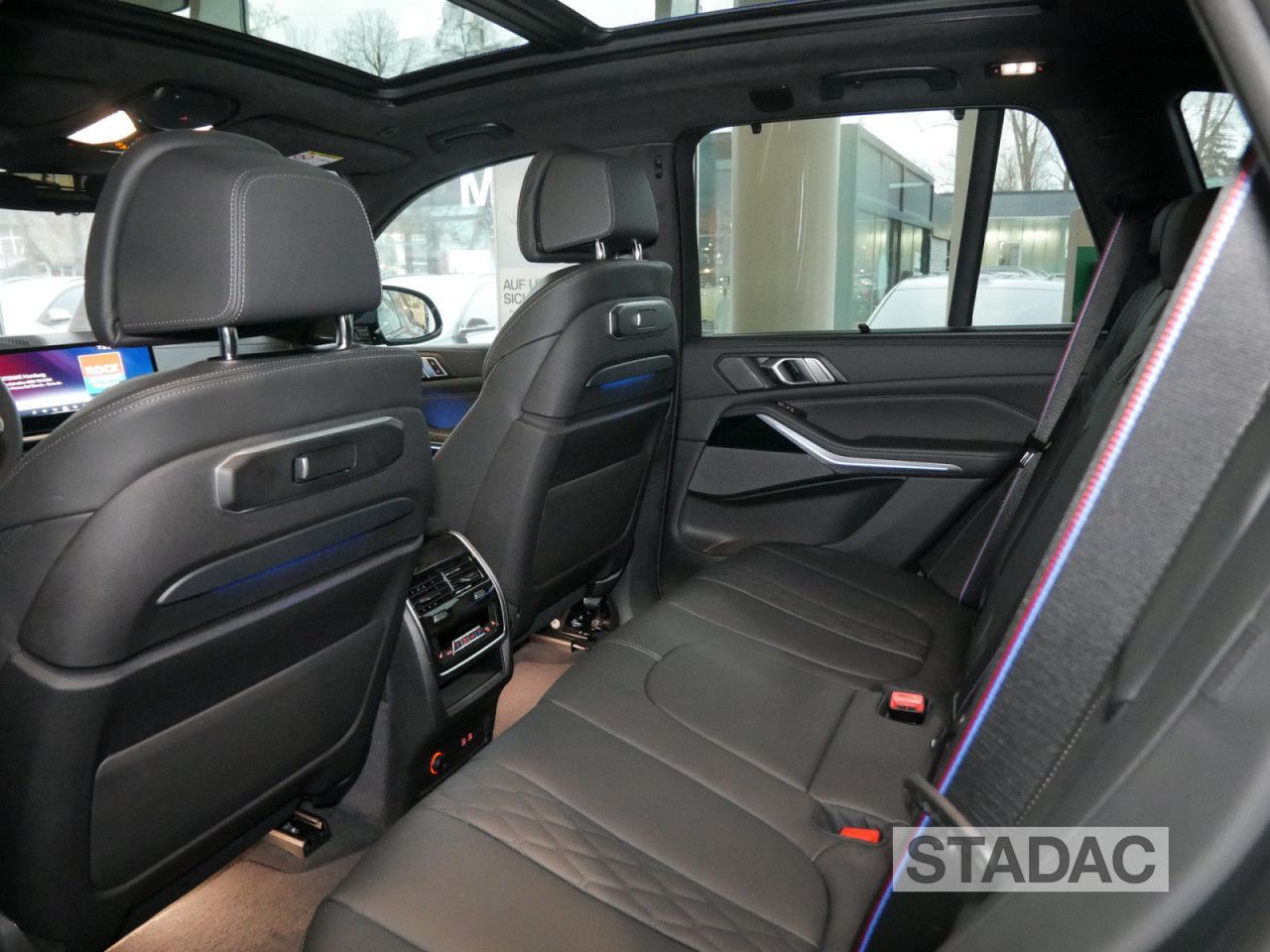BMW X5 XDRIVE50E Sportpaket Navi LED Vollleder Klima
