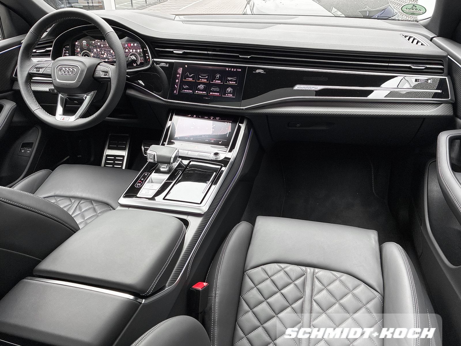 Audi Q8 SUV TFSI e quattro S line Stronic UPE129 NAVI