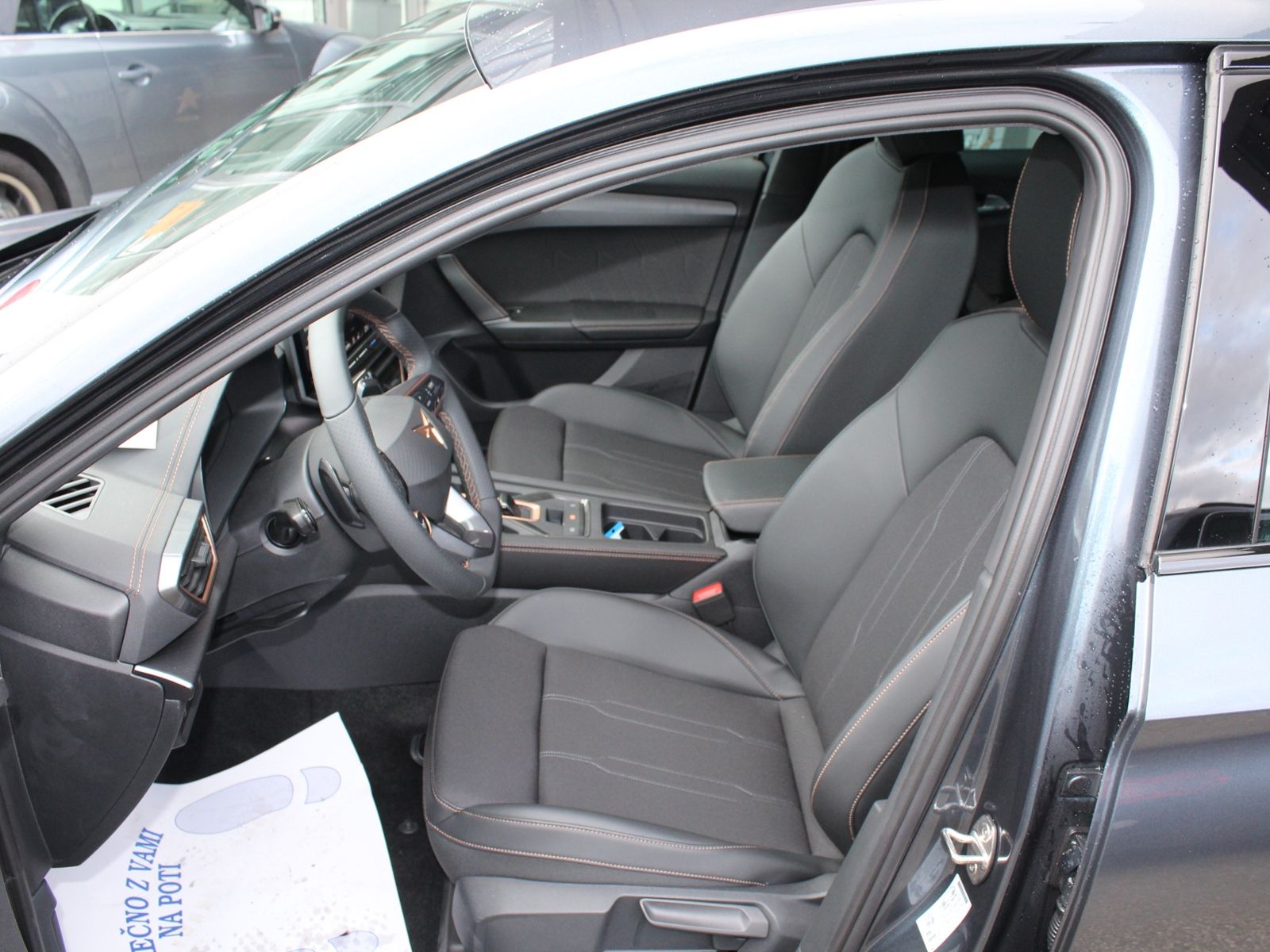 Cupra Leon 1.5 eTSI - Samsaru's Car Outlet