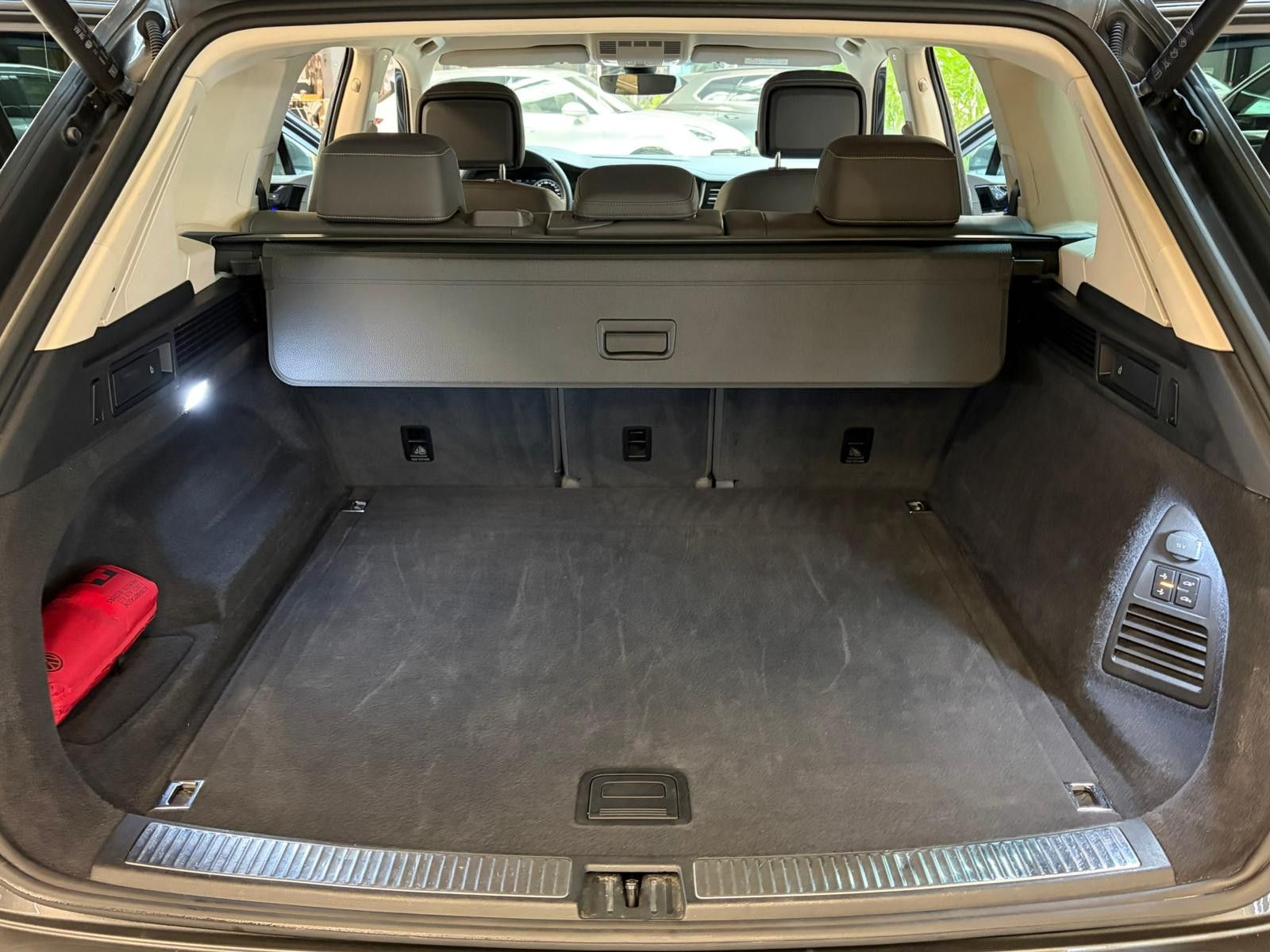 Volkswagen Touareg Atmosphere 4Motion virtual Memory AHK