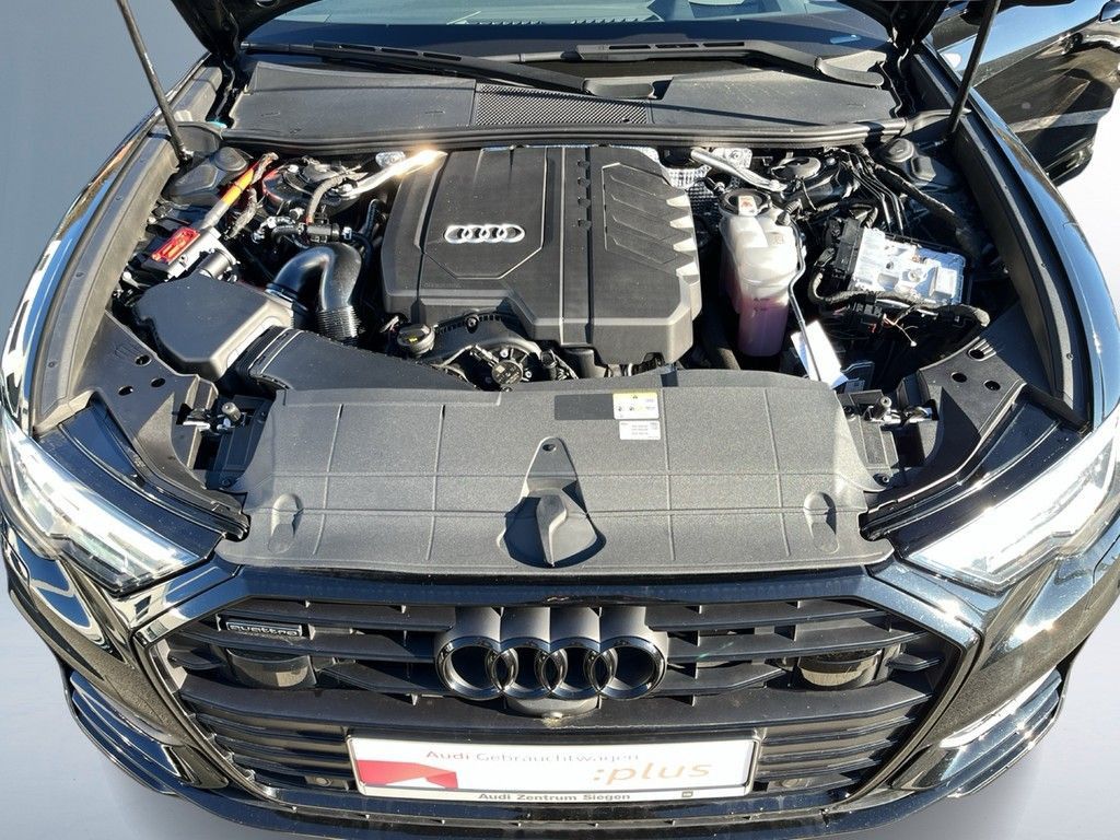 Audi A6 Avant 45 TFSI quattro S line Pano Matrix AHK