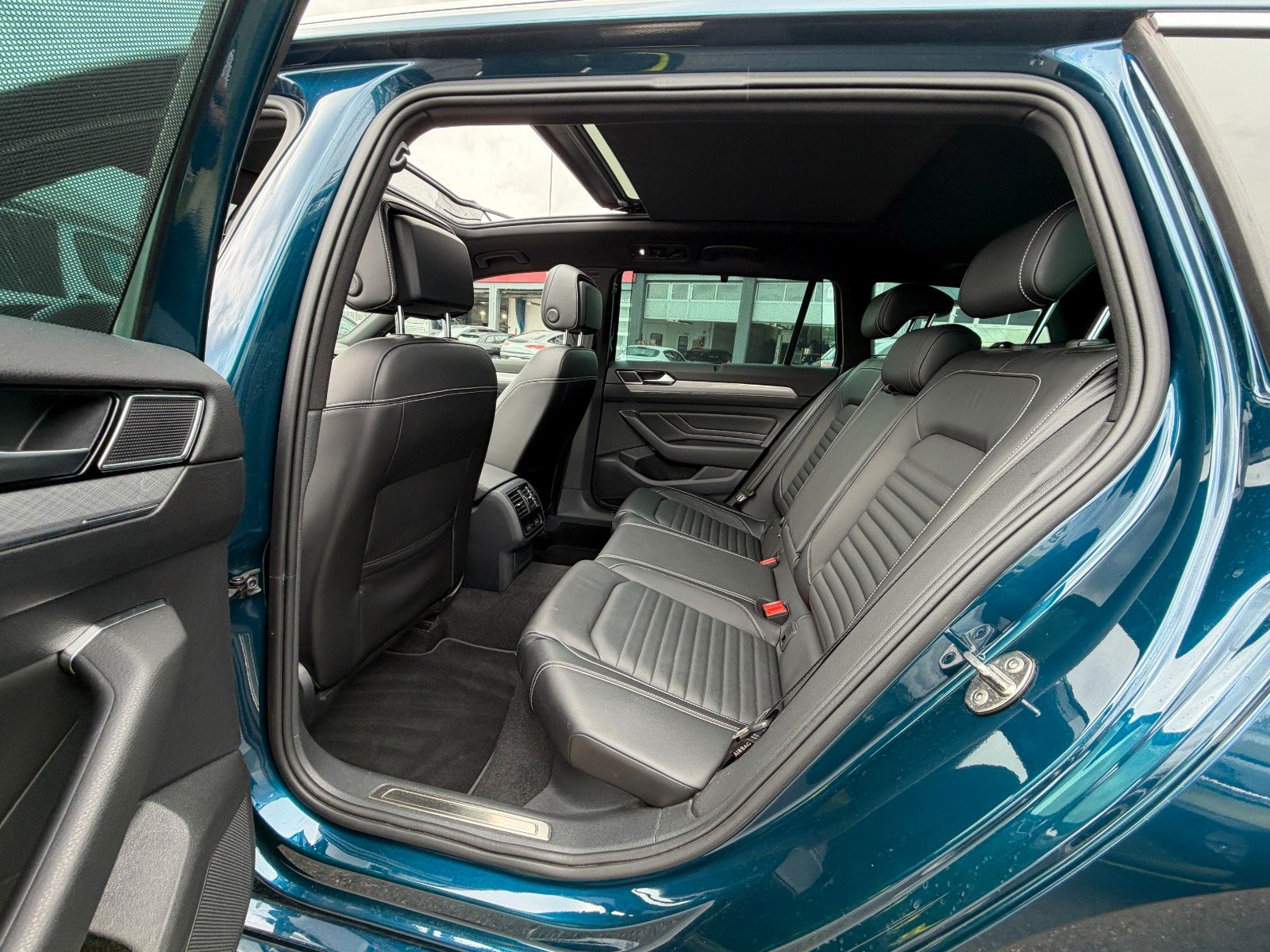 Volkswagen Passat Variant GTE*PANO*ACC*360°*AHK*Virtual