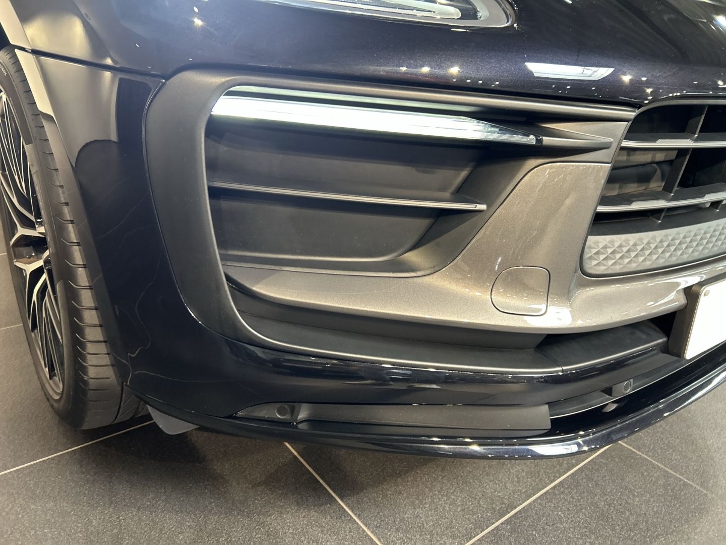 Porsche Macan T BOSE Sportabgasanlage Panoramadach LED