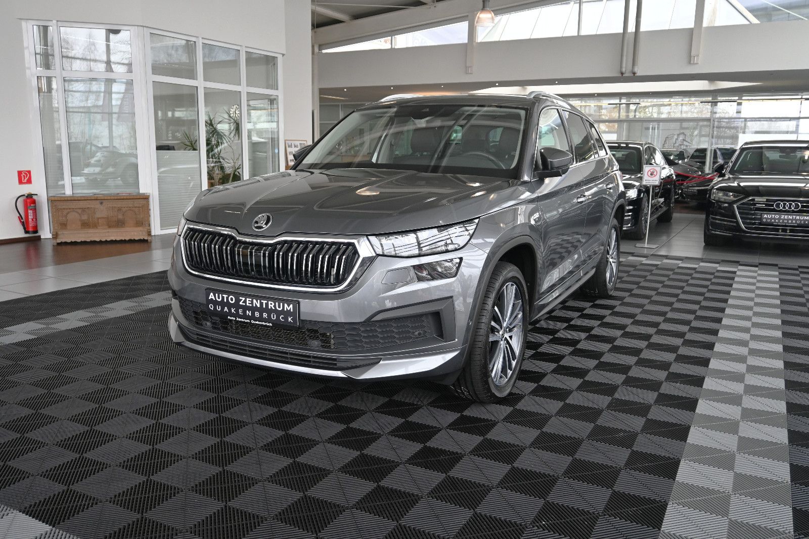 Skoda Kodiaq 2.0 TSI L&K 4M LED Navi Virtual 7-Sitzer