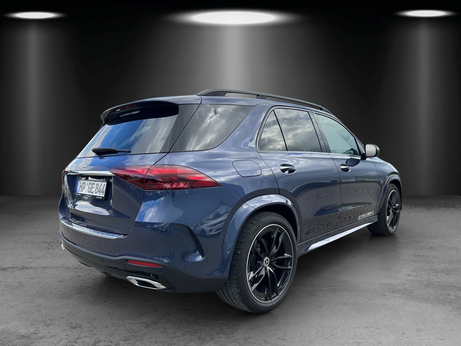 Mercedes-Benz GLE 300 d 4MATIC AMG 360° PANO 22" MULTIBEAM