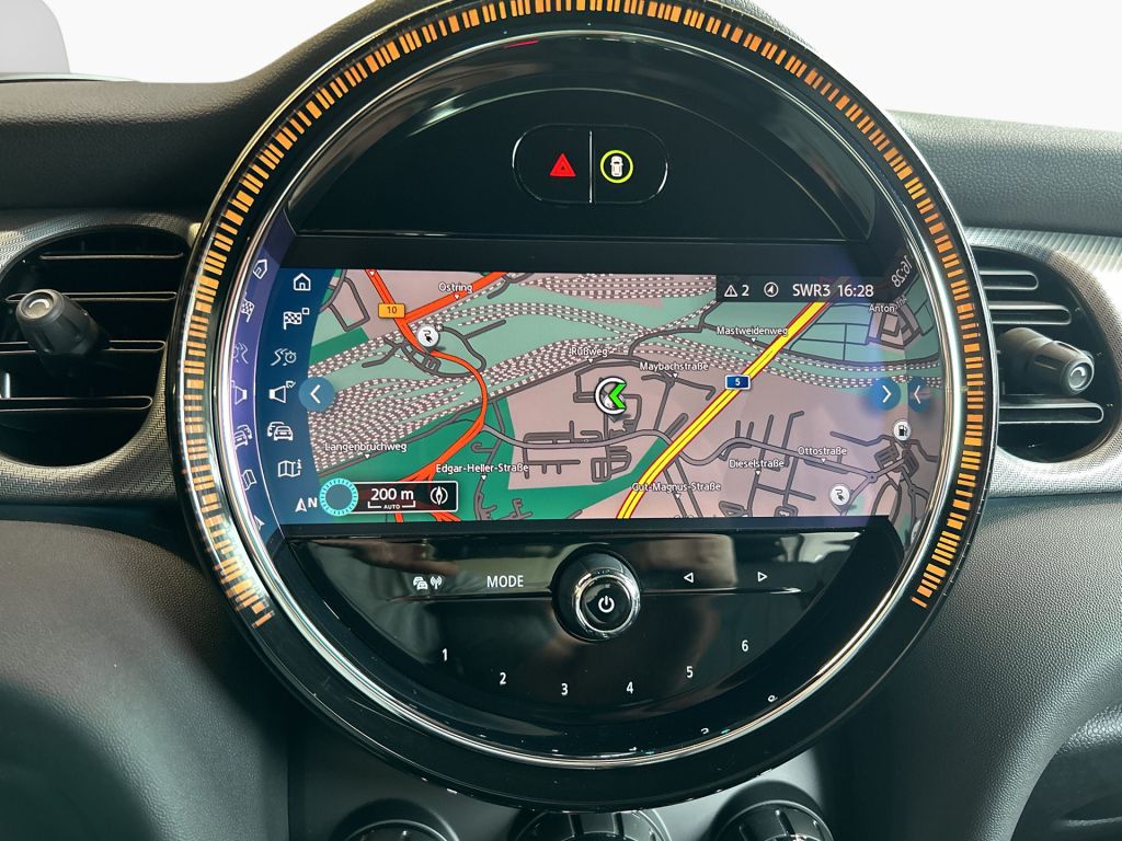 MINI Cooper SE MINI Yours Trim - Samsaru's Car Outlet