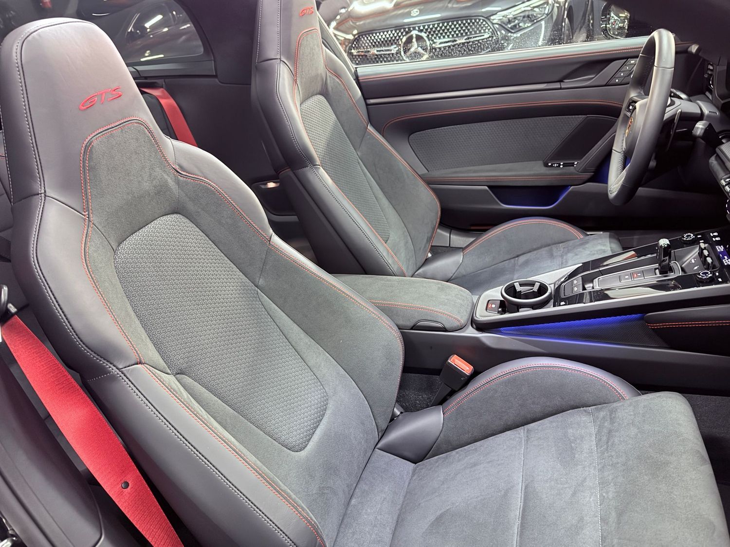 Porsche 992.2 Targa 4 GTS InnoDrive/Lift/18-Wege/BOSE/M