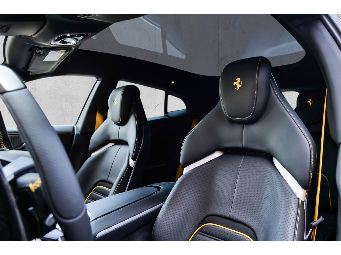 Ferrari Purosangue - Samsaru's Car Outlet