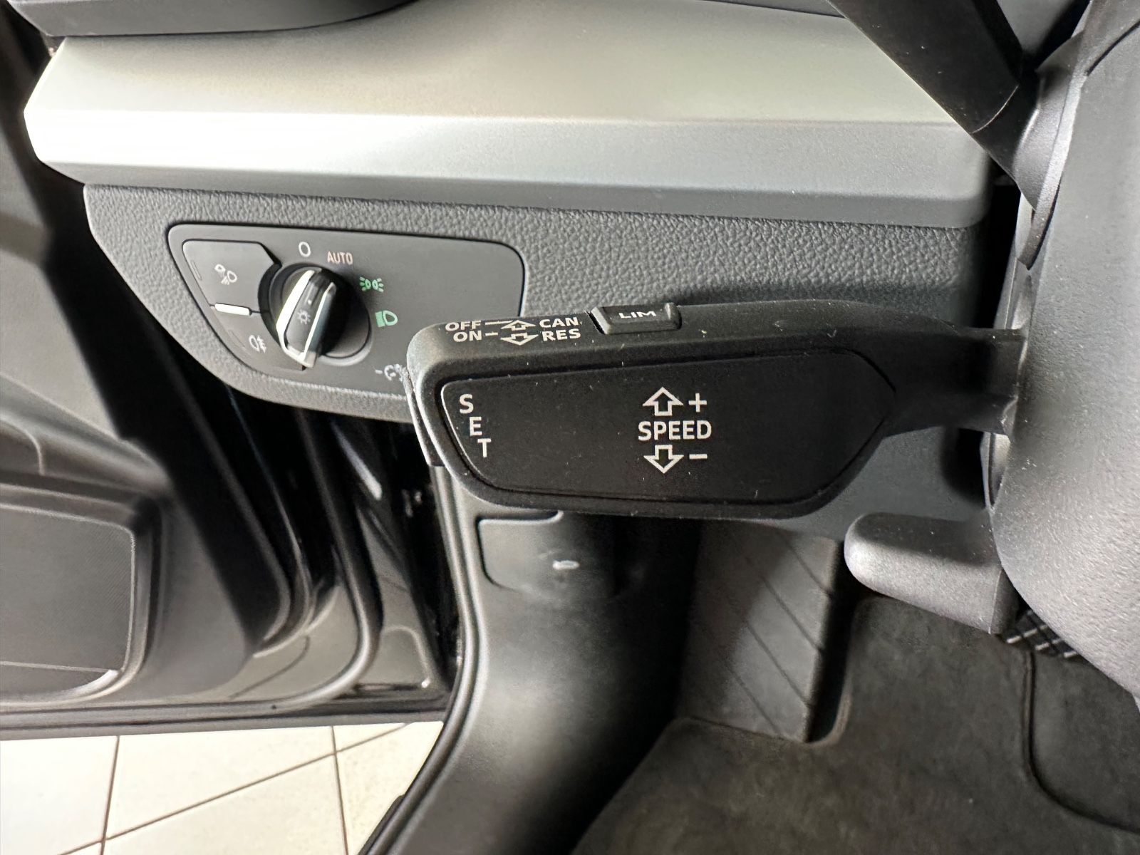 Audi Q5 40 TDI quattro S line - Samsaru's Car Outlet