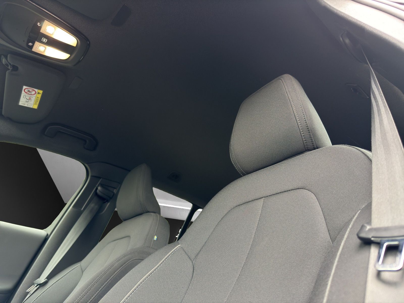 Volvo XC40 Plus Recharge Pure Electric 2WD