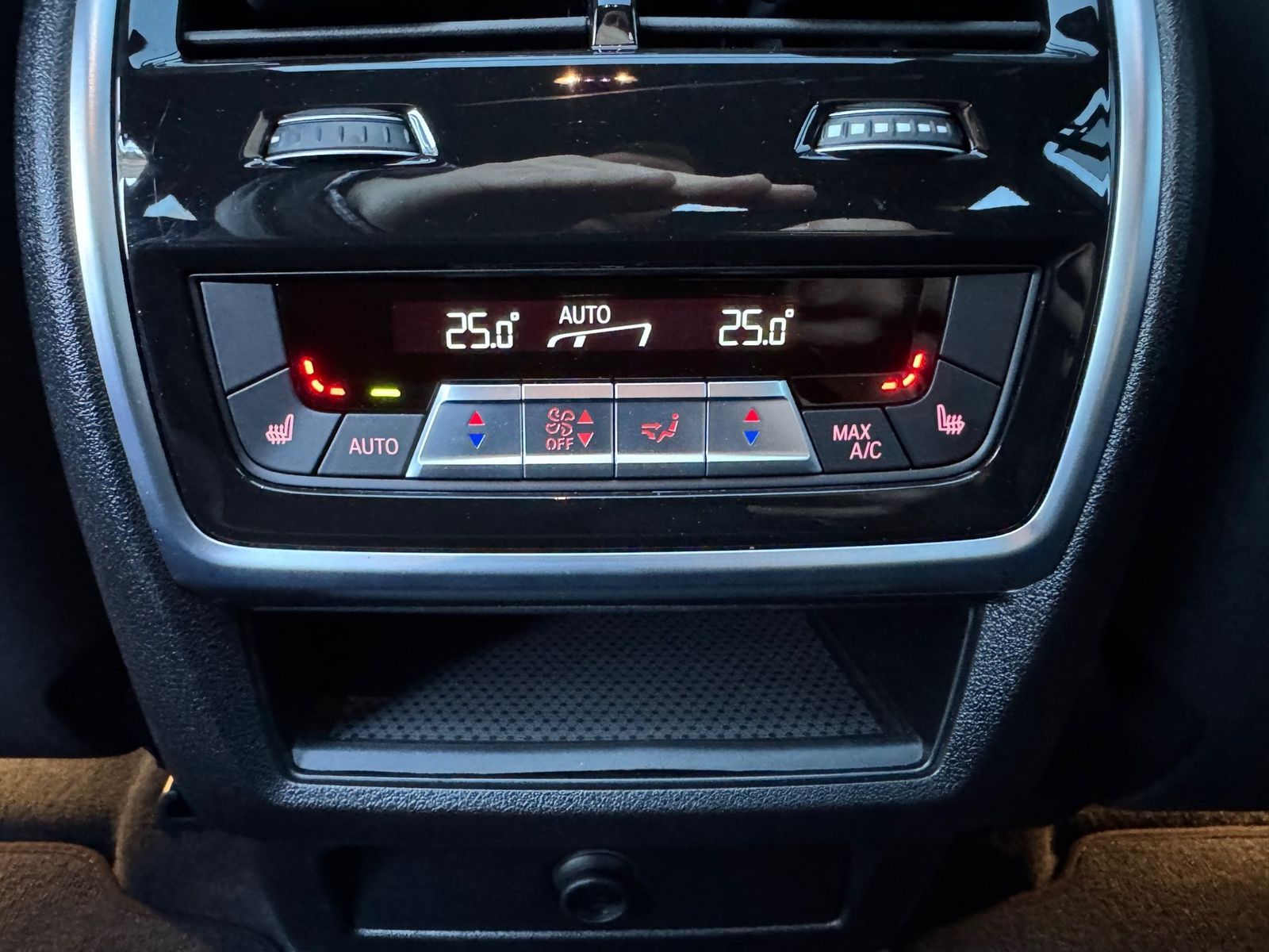 BMW X6 M Competition PANO AHK DA-Pro PA-Pro Massage