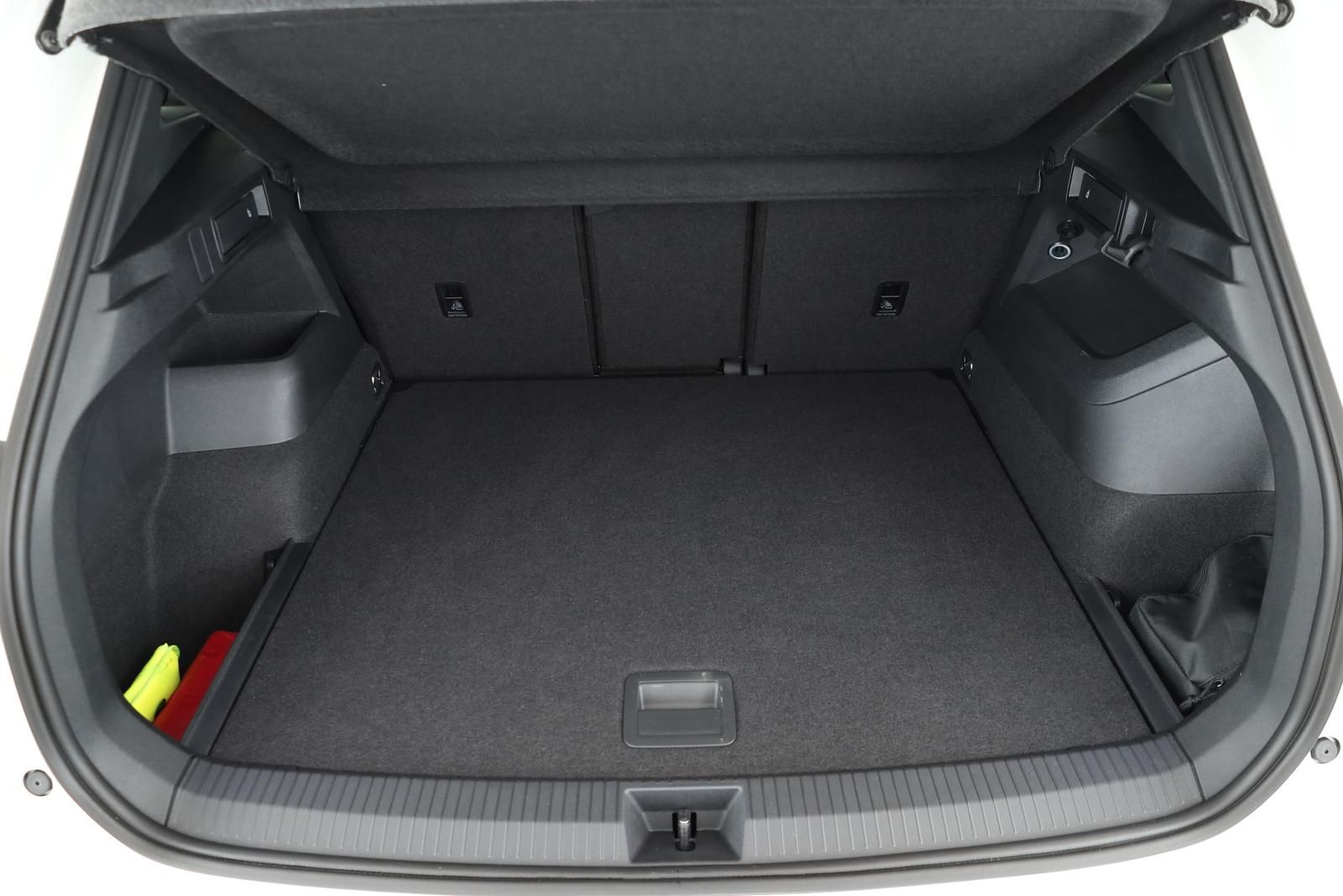 Volkswagen Tiguan 2.0 TDI 4M DSG R-Line Leder Pano Navi 360