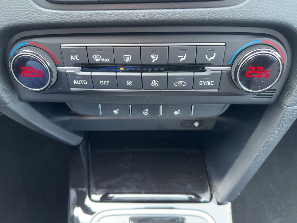 Kia cee'd 1.5T Spirit - Samsaru's Car Outlet
