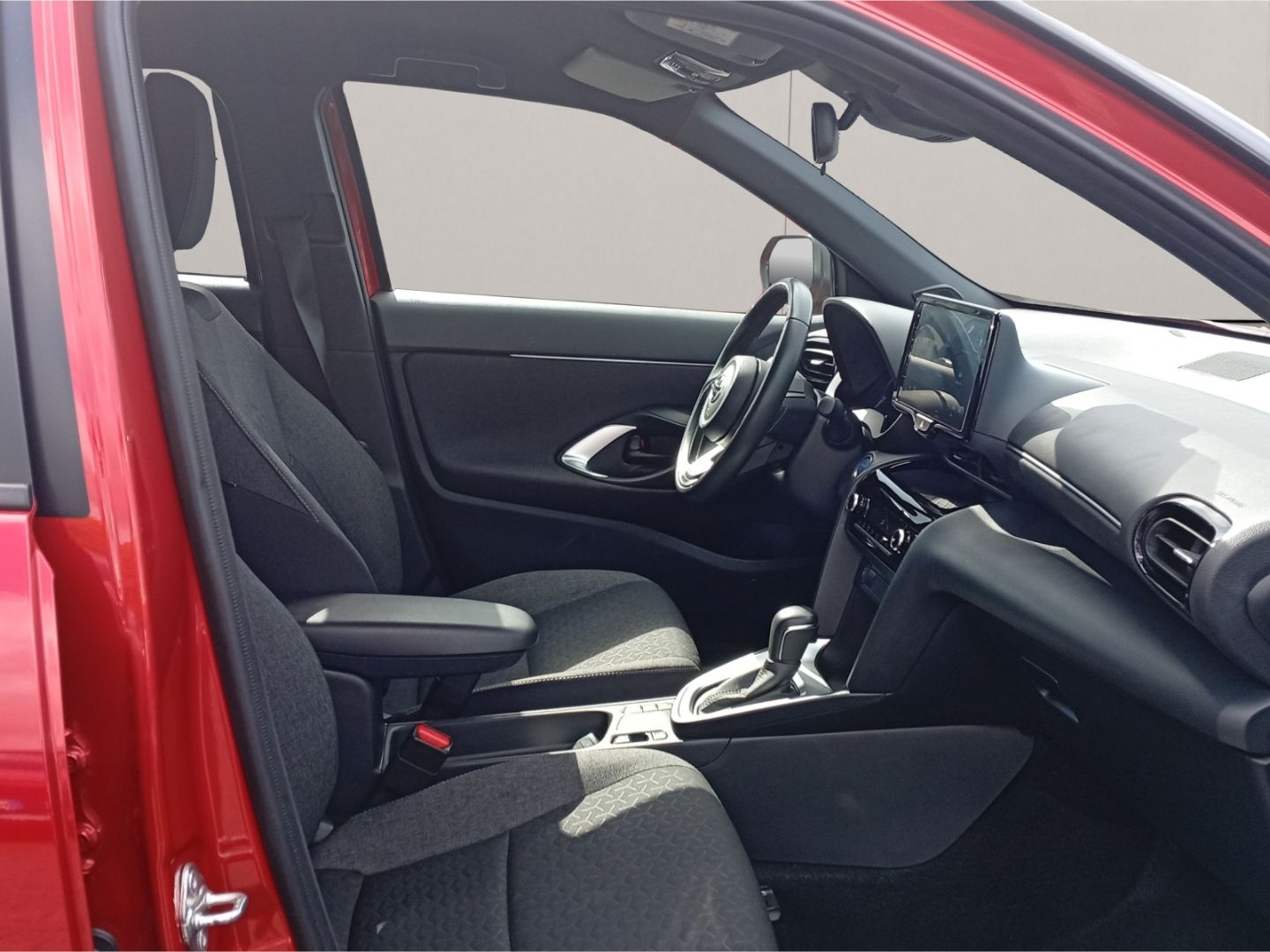 Toyota Yaris Cross Hybrid FWD Team Deutschland+AHK+GJ-R