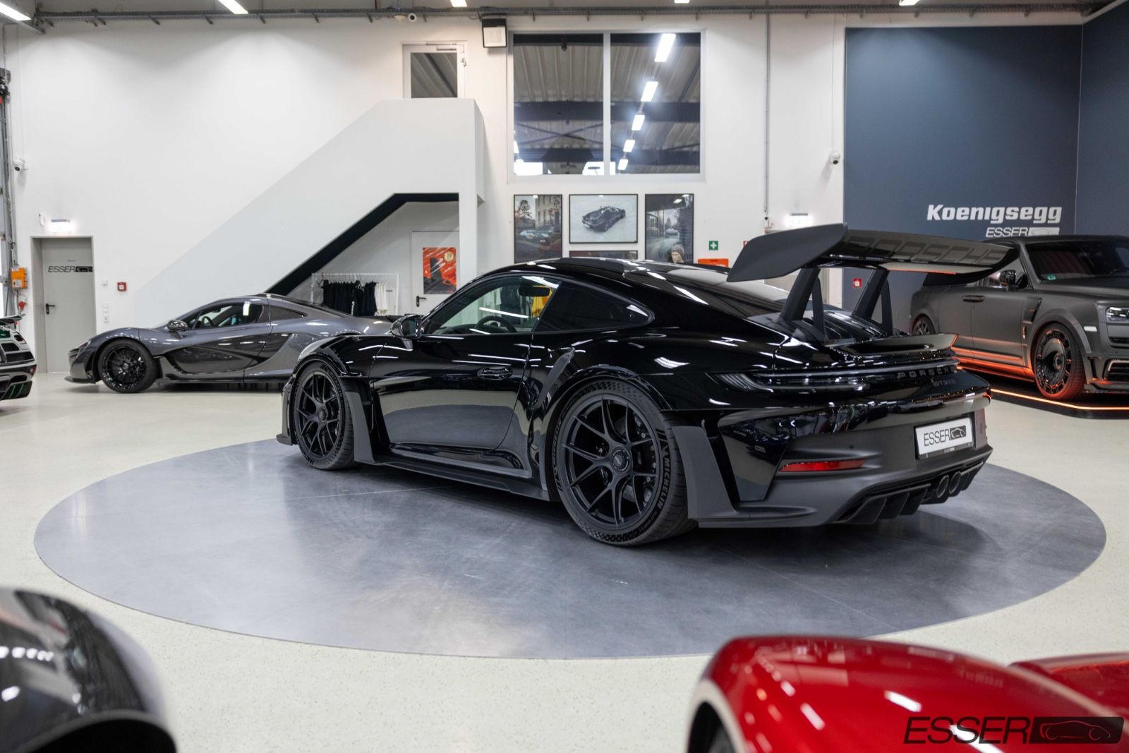 Porsche 992 GT3 RS - Samsaru's Car Outlet