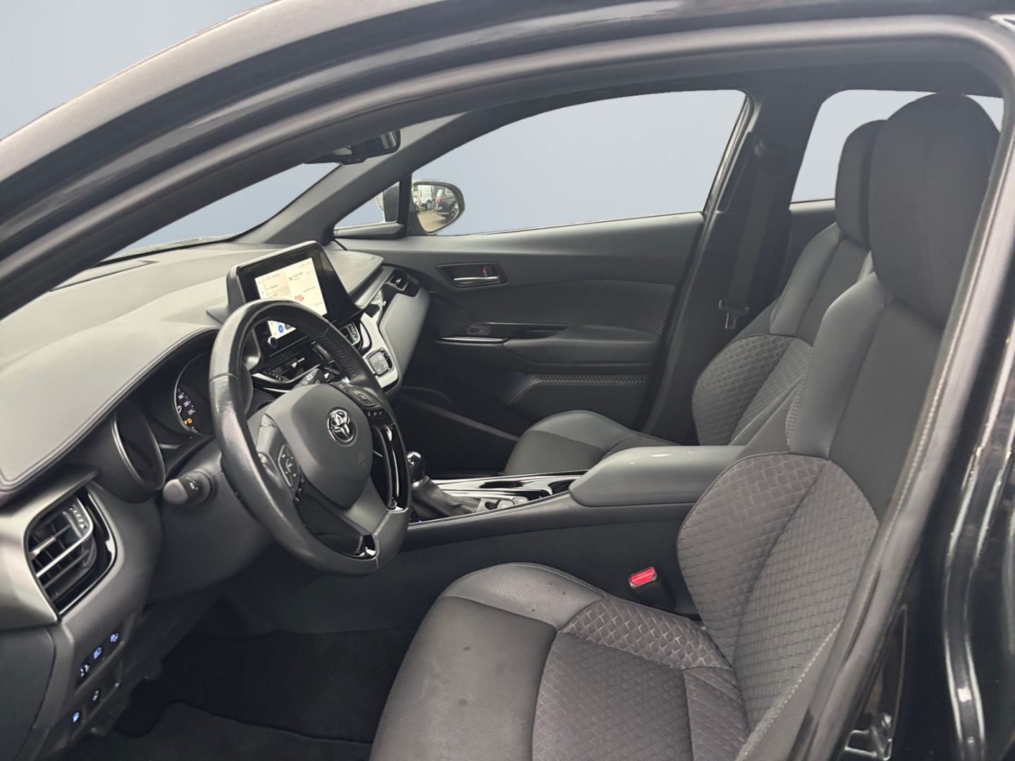 Toyota C-HR 1.8 Hybrid Team D *LED*Navi*CAM*CarPlay*SHZ