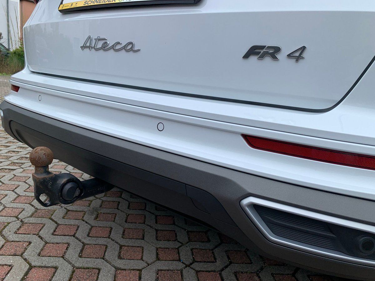 Seat Ateca FR 2.0 TSI DSG 4Drive AHK+NAVI+KAMERA+SHZ+