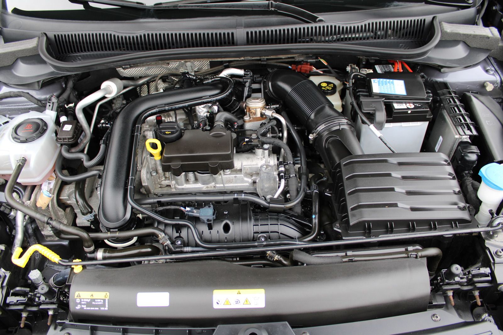Volkswagen Taigo 1.0 TSI Life DSG - Samsaru's Car Outlet