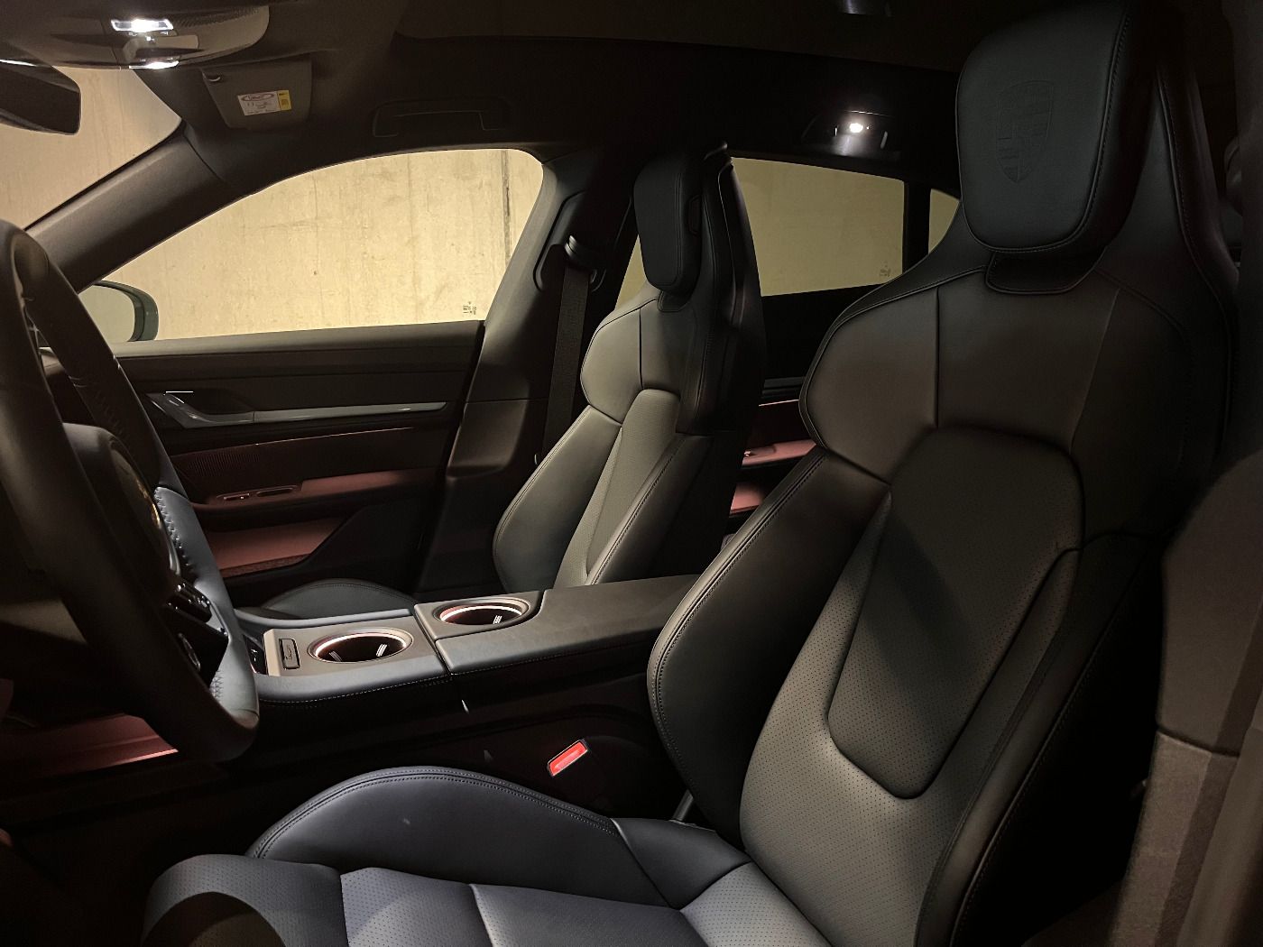 Porsche Taycan 4 Cross Turismo | InnoDrive |