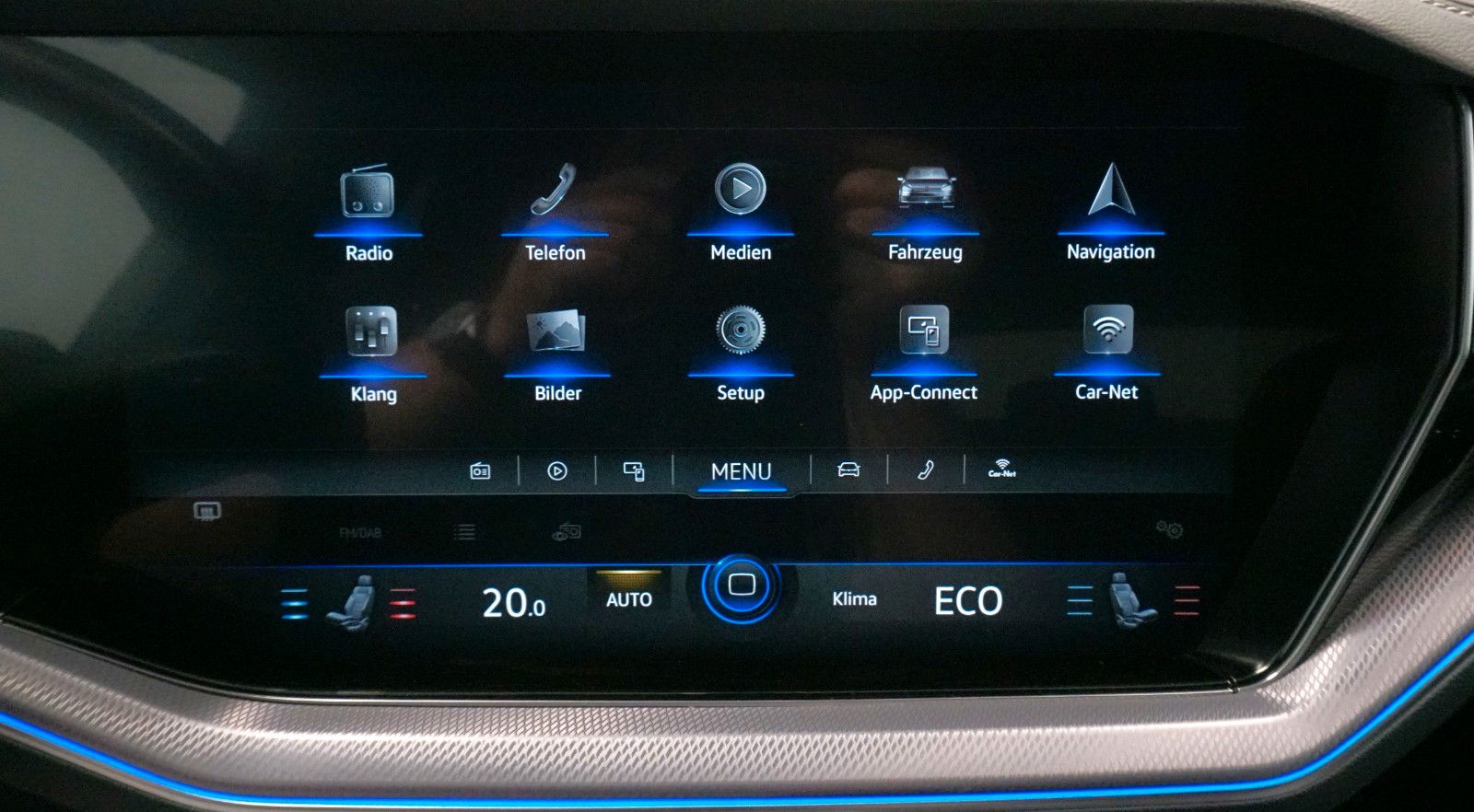 Volkswagen Touareg R-Line 4Motion 3.0 TDI - Samsaru's Car Outlet