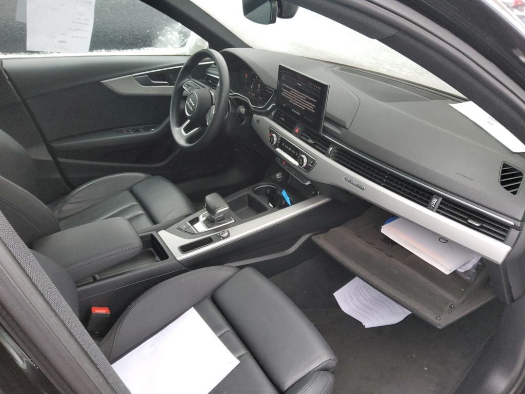 Audi A4 40 TDI quattro S LINE AHK/VIRTUAL/SOUND