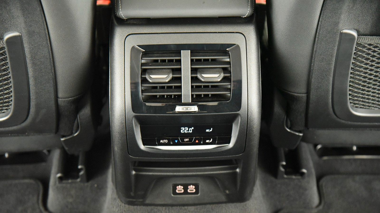 BMW X3 xDrive30d DriveAssProf - Samsaru's Car Outlet