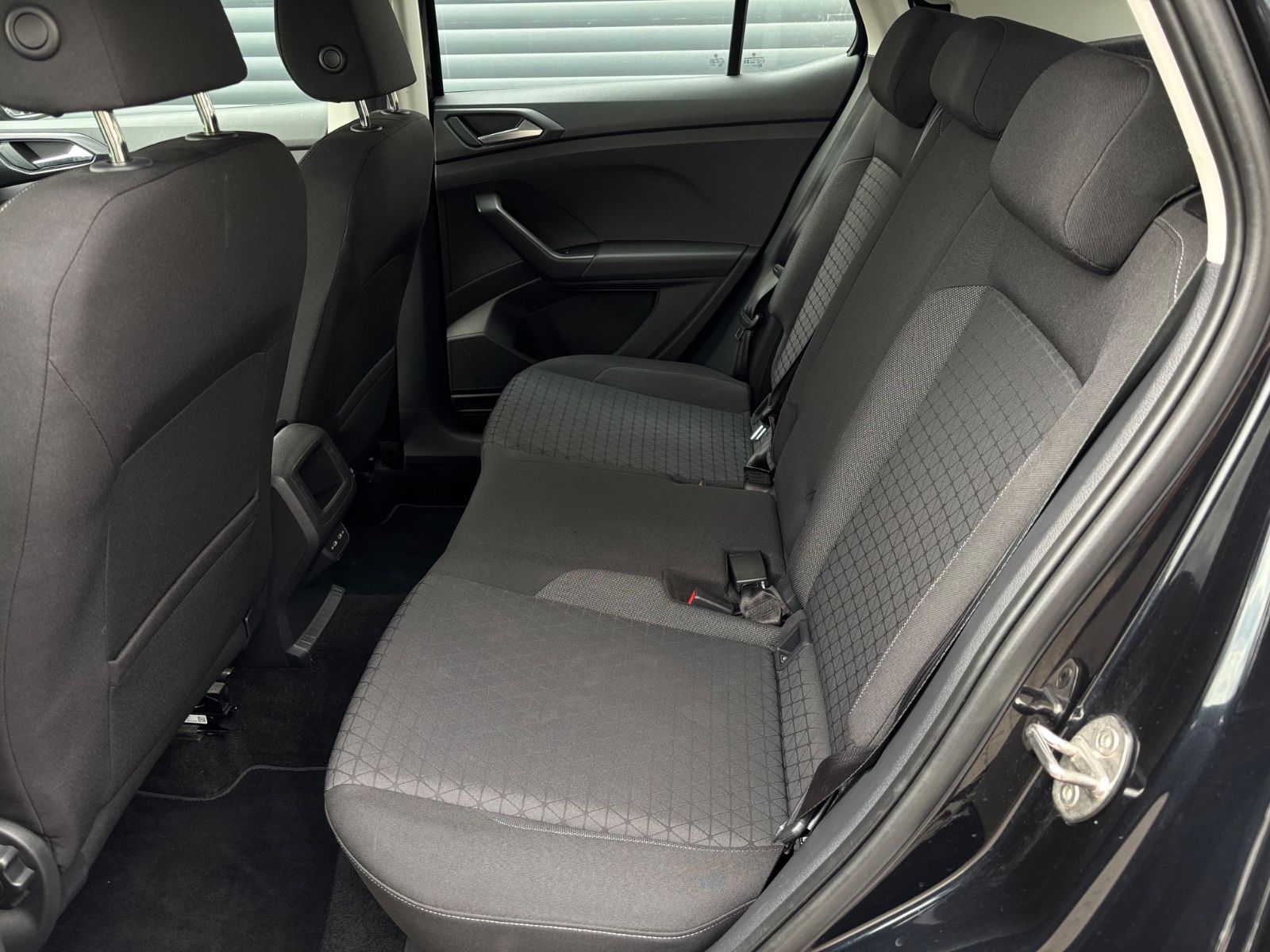 Volkswagen T-Cross Life - Samsaru's Car Outlet