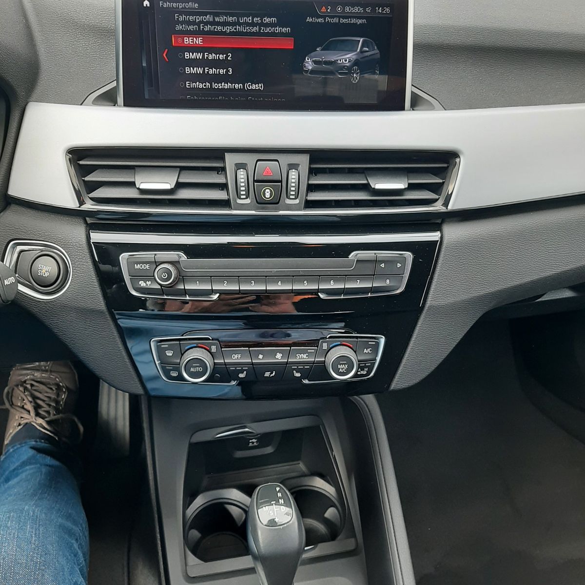 BMW X1 xDrive 25e - Samsaru's Car Outlet