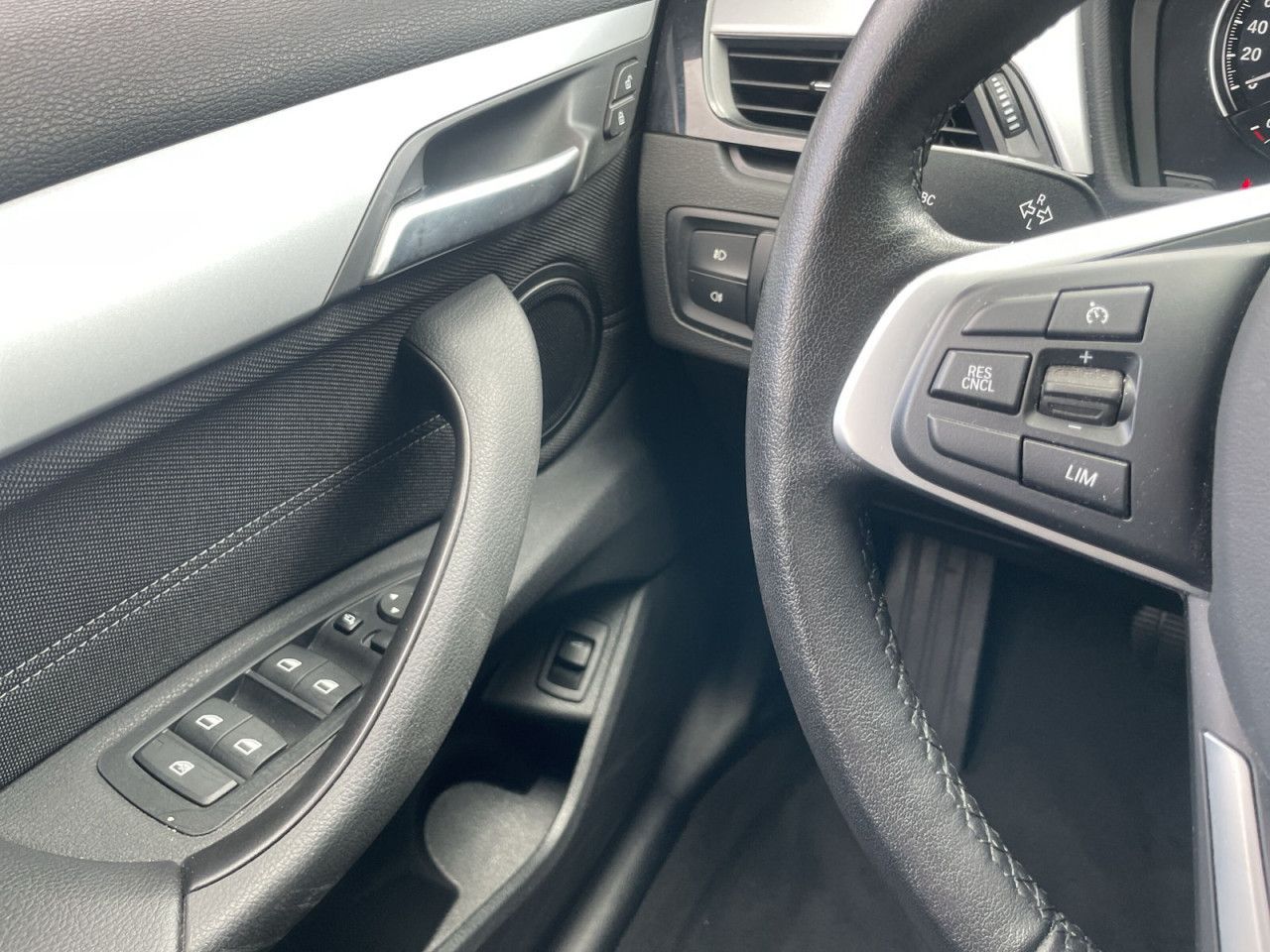 BMW X1 xDrive 20iA Advantage - Samsaru's Car Outlet