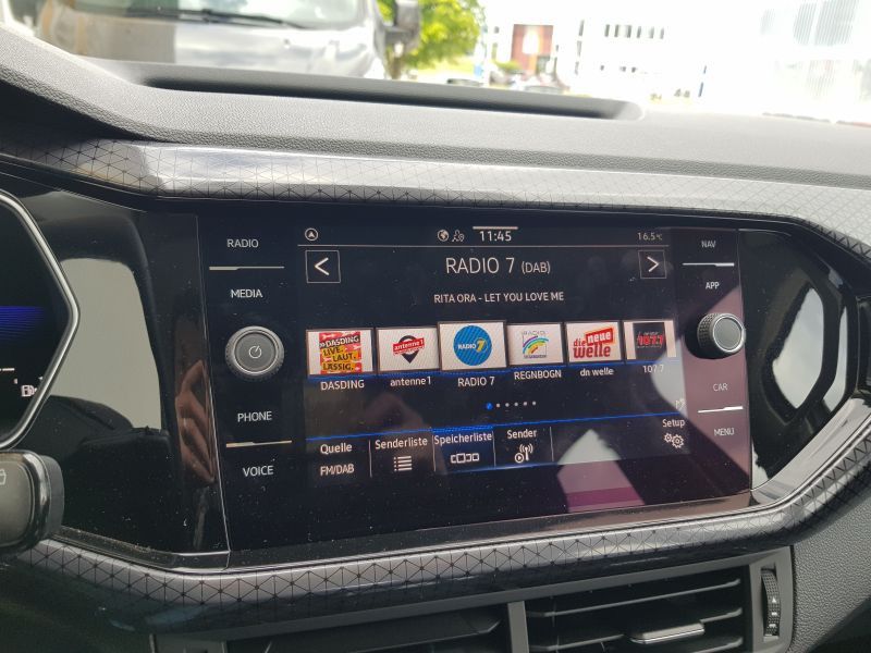 Volkswagen T-Cross Style - Samsaru's Car Outlet