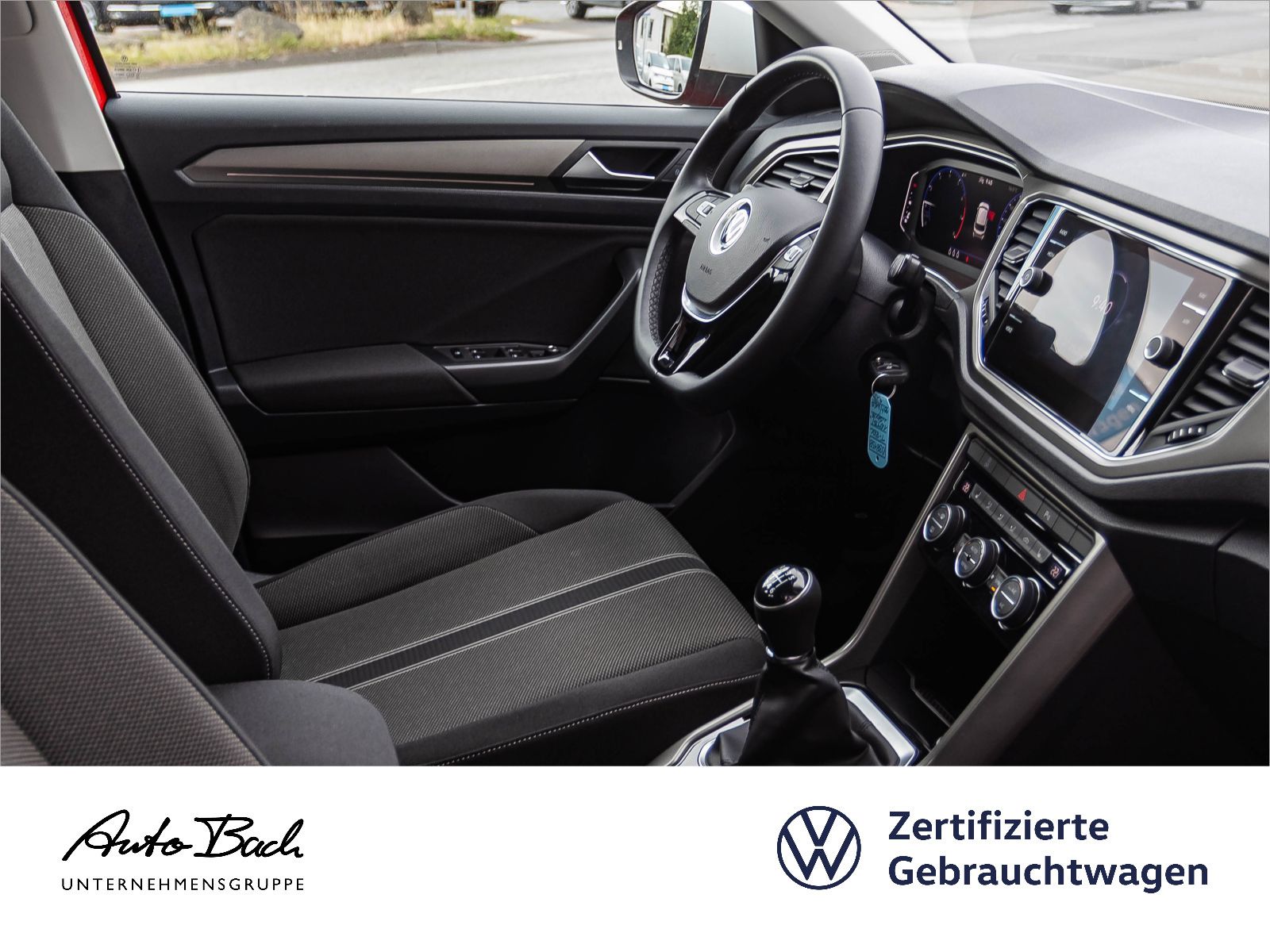 Volkswagen T-Roc 1.0 TSI Style - Samsaru's Car Outlet