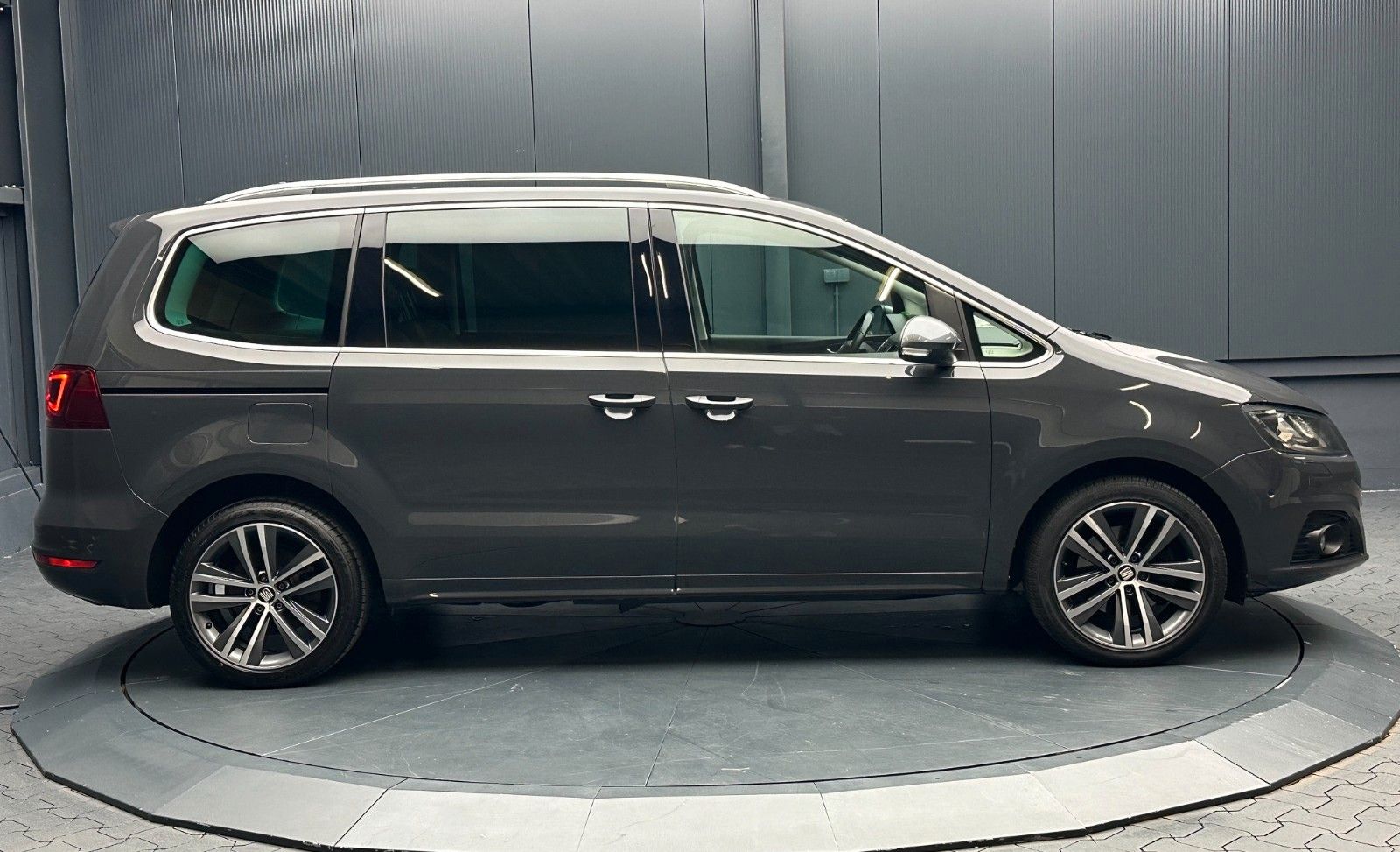 Seat Alhambra FR-Line *18Zoll*PANORAMA*Technologie*