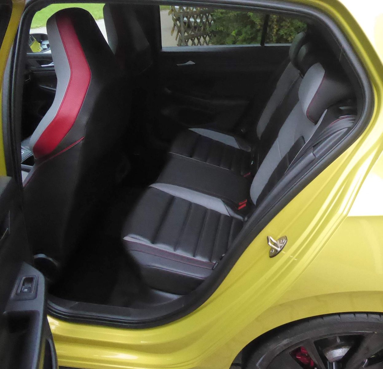 Volkswagen Golf VIII GTI Clubsport - Samsaru's Car Outlet
