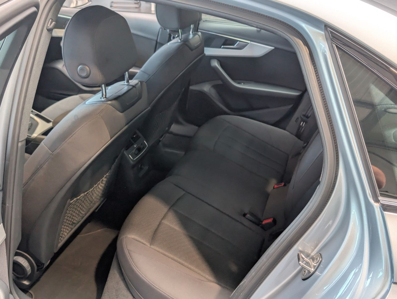 Audi A4 40 TDI S tronic advanced - Samsaru's Car Outlet