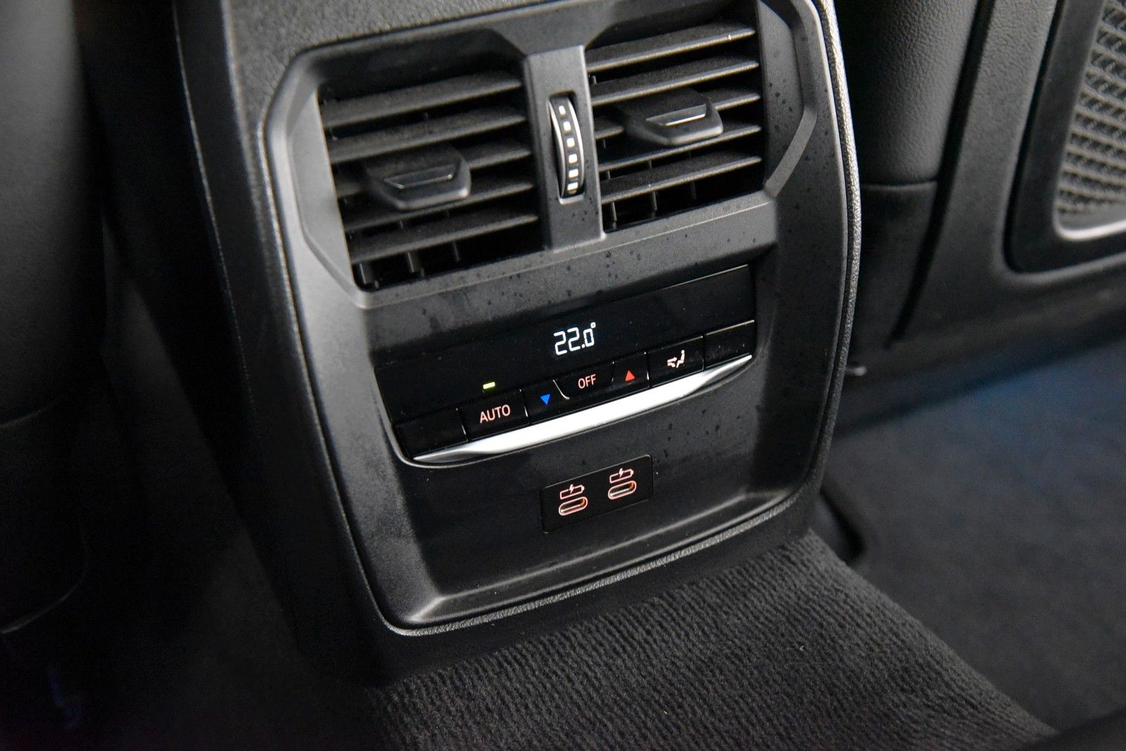 BMW 320d xDrive Touring M Sport - Samsaru's Car Outlet