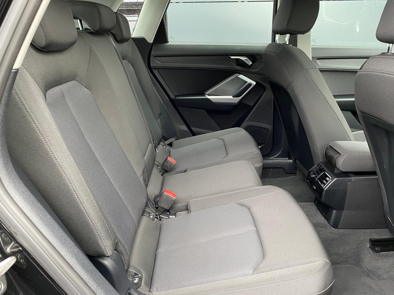 Audi Q3 40 TFSI quattro S-tronic - Samsaru's Car Outlet