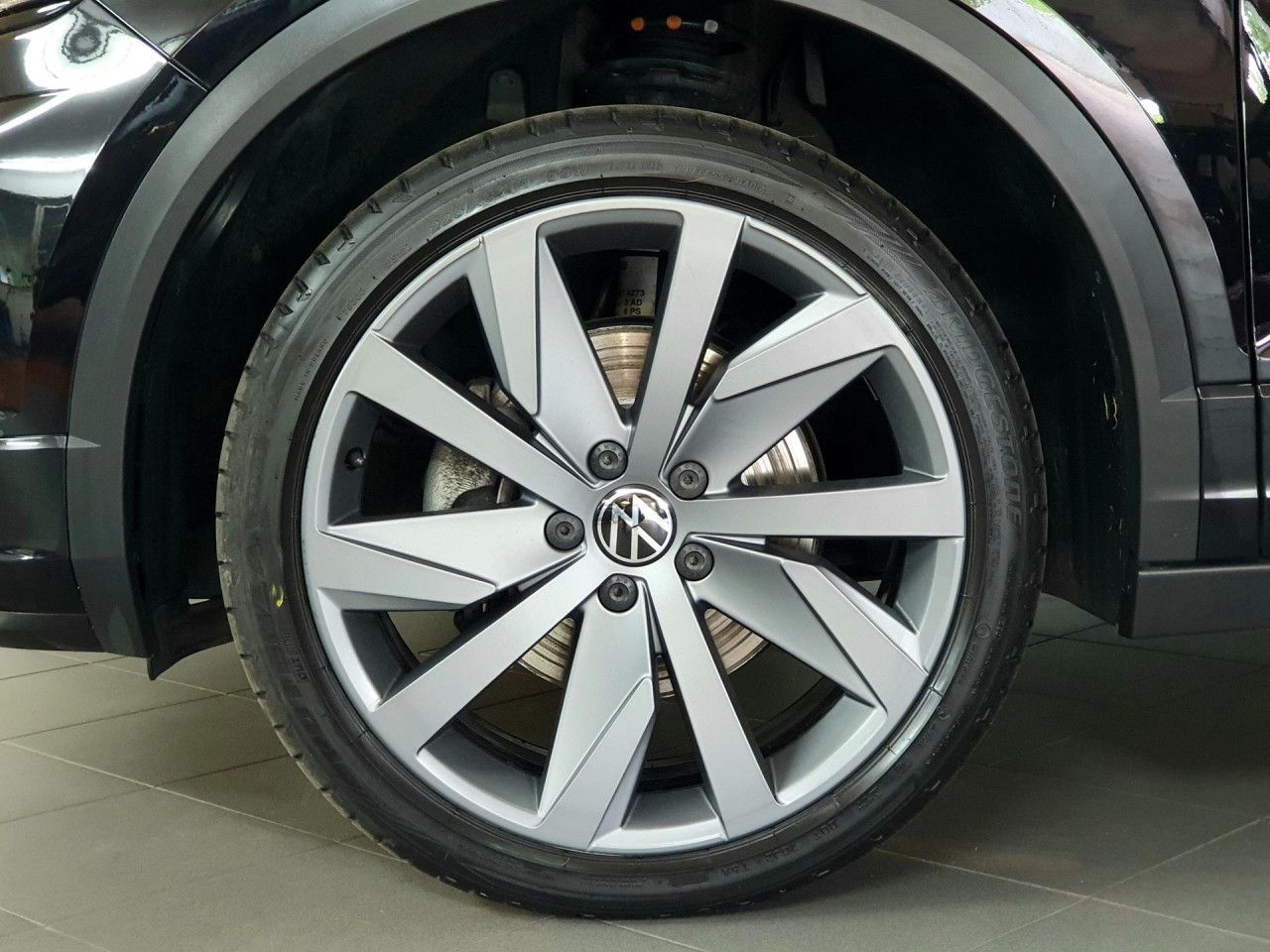 Volkswagen T-Roc 1.5TSI DSG R-Line - Samsaru's Car Outlet