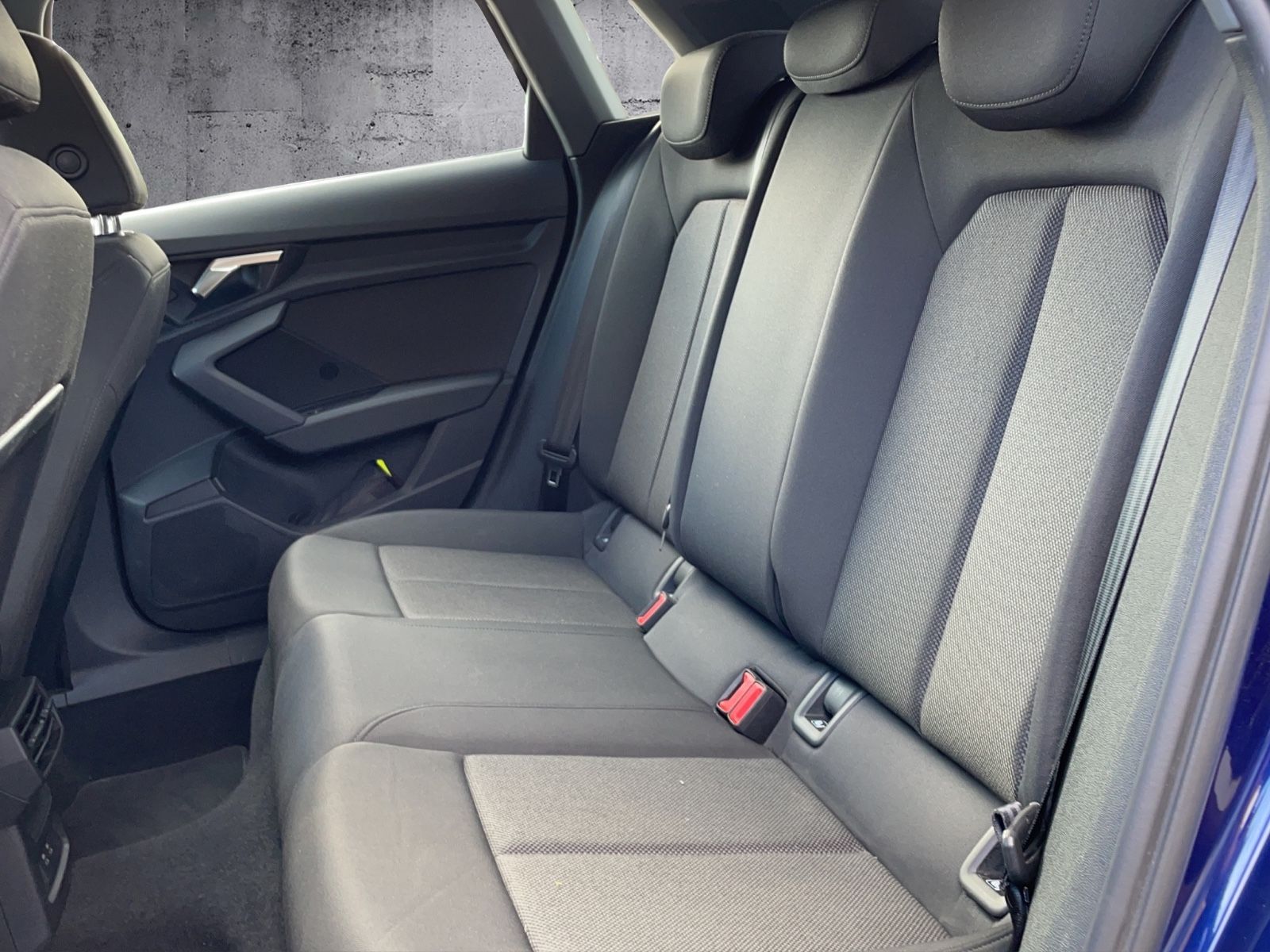 Audi A3 Sportback 30 TDI Sport S-Tronic - Samsaru's Car Outlet