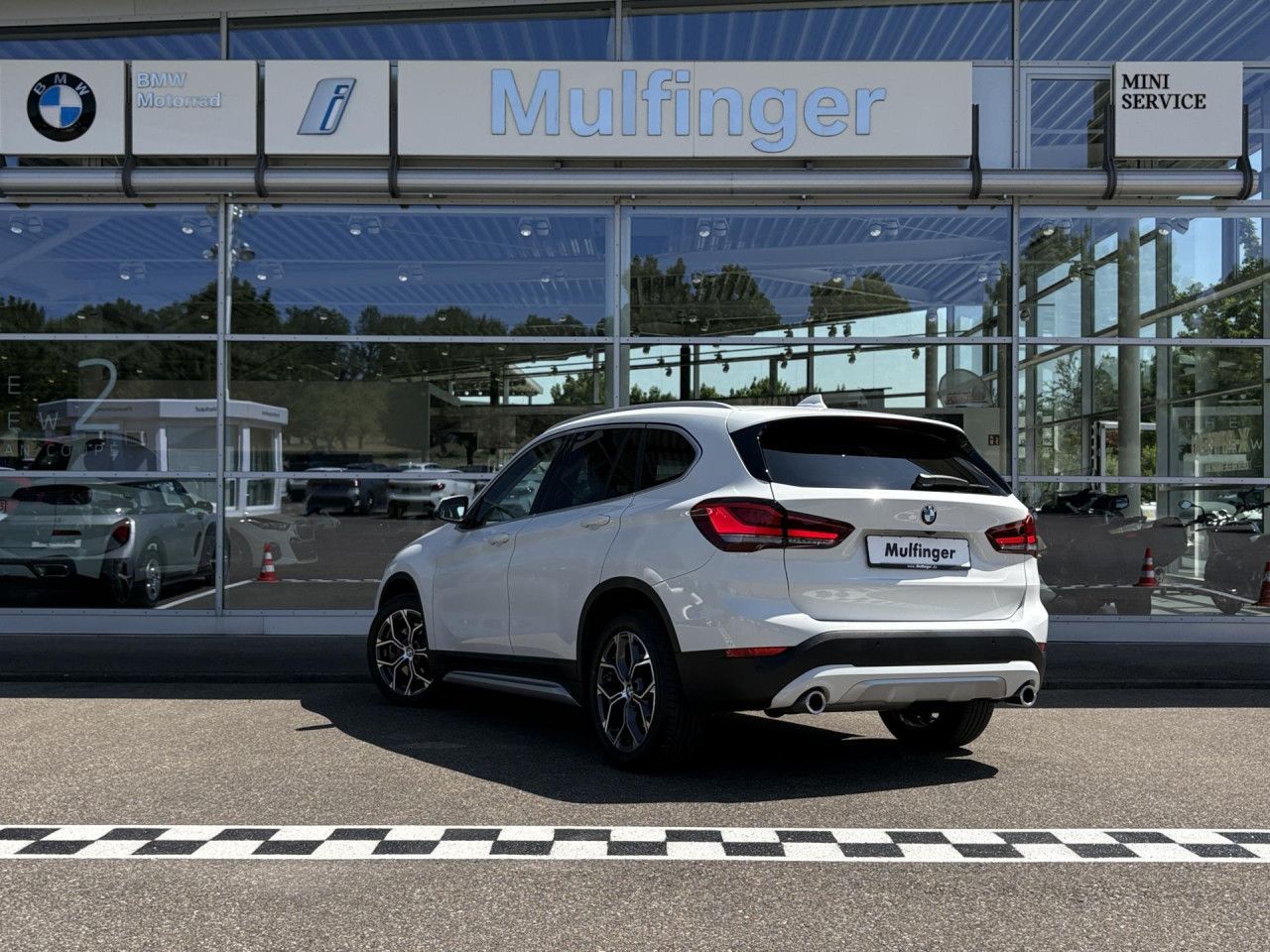 BMW X1 xDrive20d - Samsaru's Car Outlet