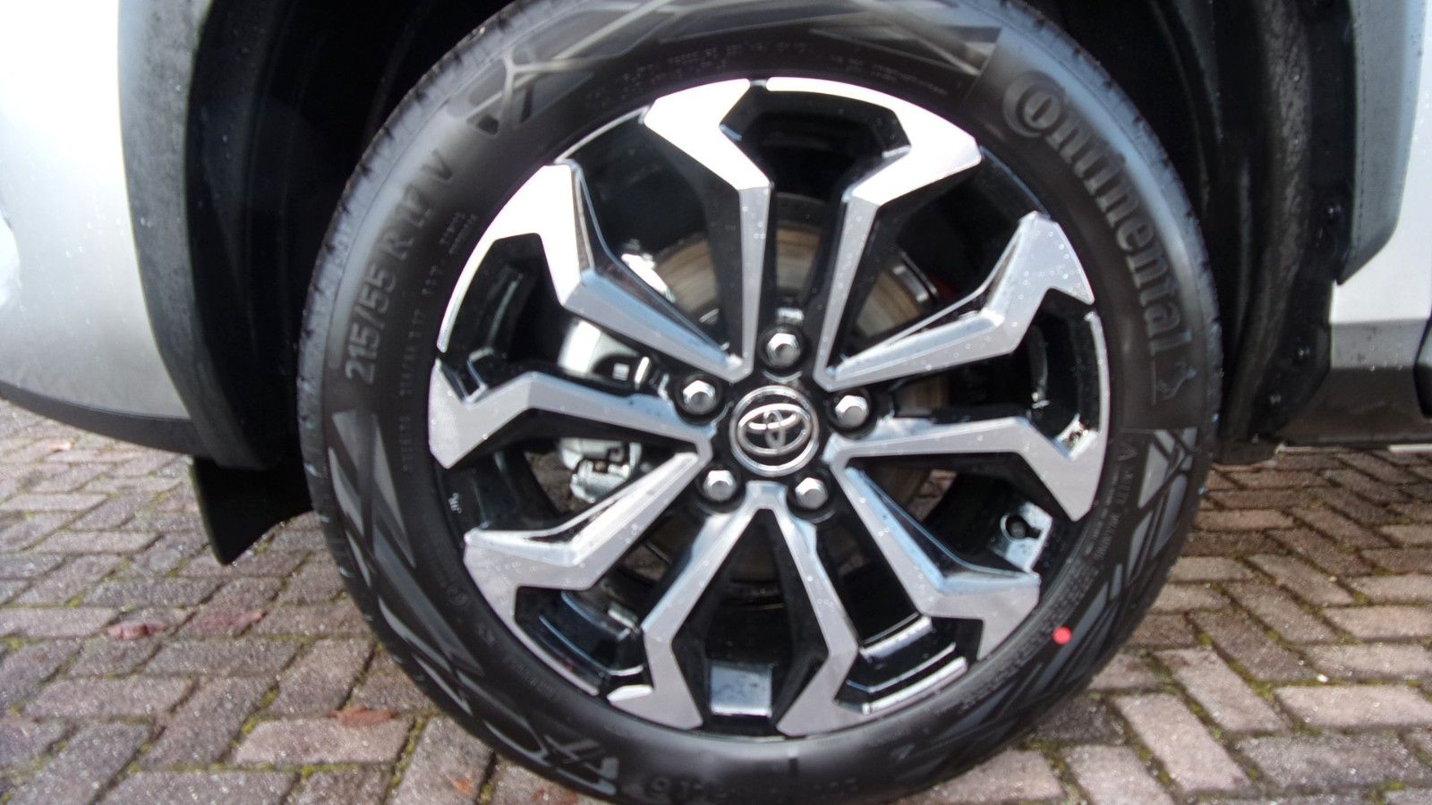 Toyota Yaris Cross 1,5-l-VVT-iE Teamplayer Safety P. V