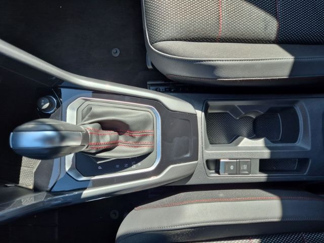 Volkswagen T-Roc Sport - Samsaru's Car Outlet