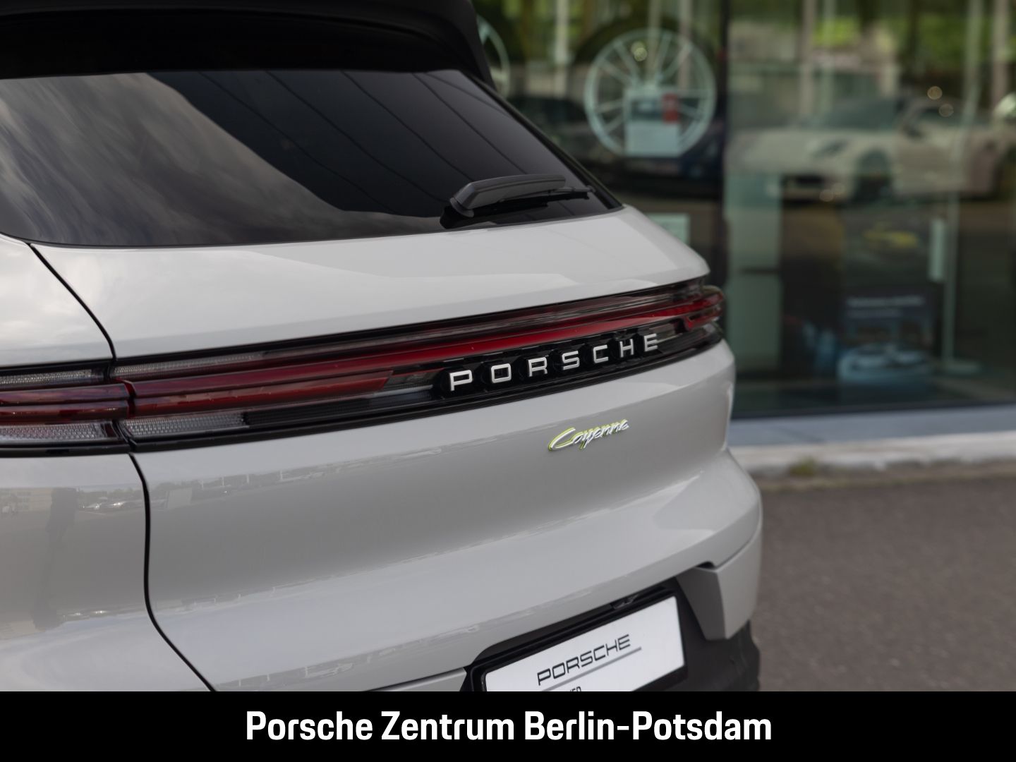 Porsche Cayenne E-Hybrid BOSE InnoDrive Panoramadach LED