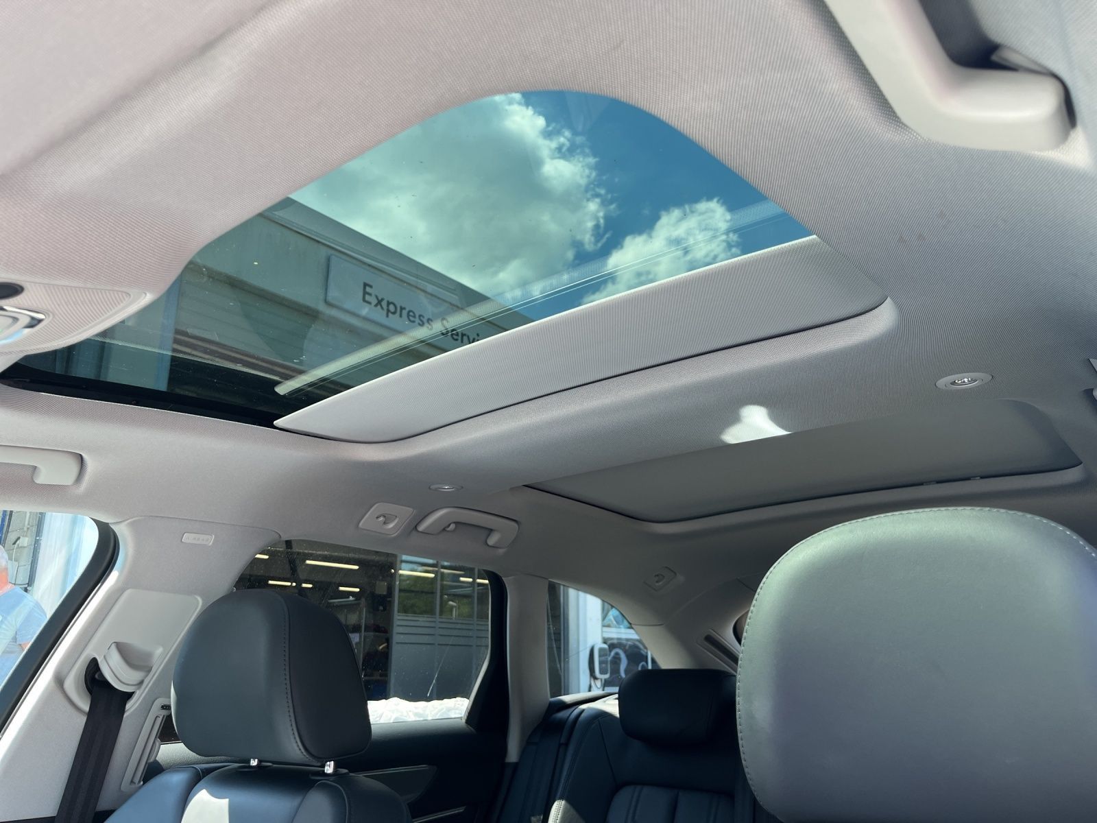 Audi A6 Avant 35 TDI MATRIX - Samsaru's Car Outlet