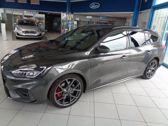 Ford Focus ST Aut/LED/Kamera/ACC/Totwinkel/Winterpak.