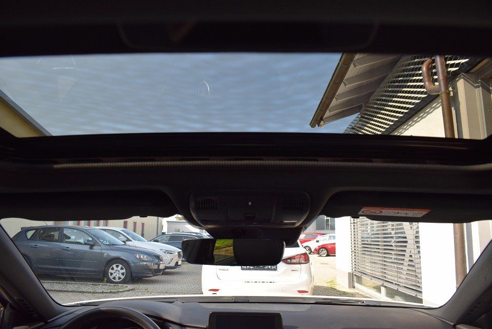 Mazda 6 2.5 194PS 6AG Takumi Schiebedach Leder Bose Ma